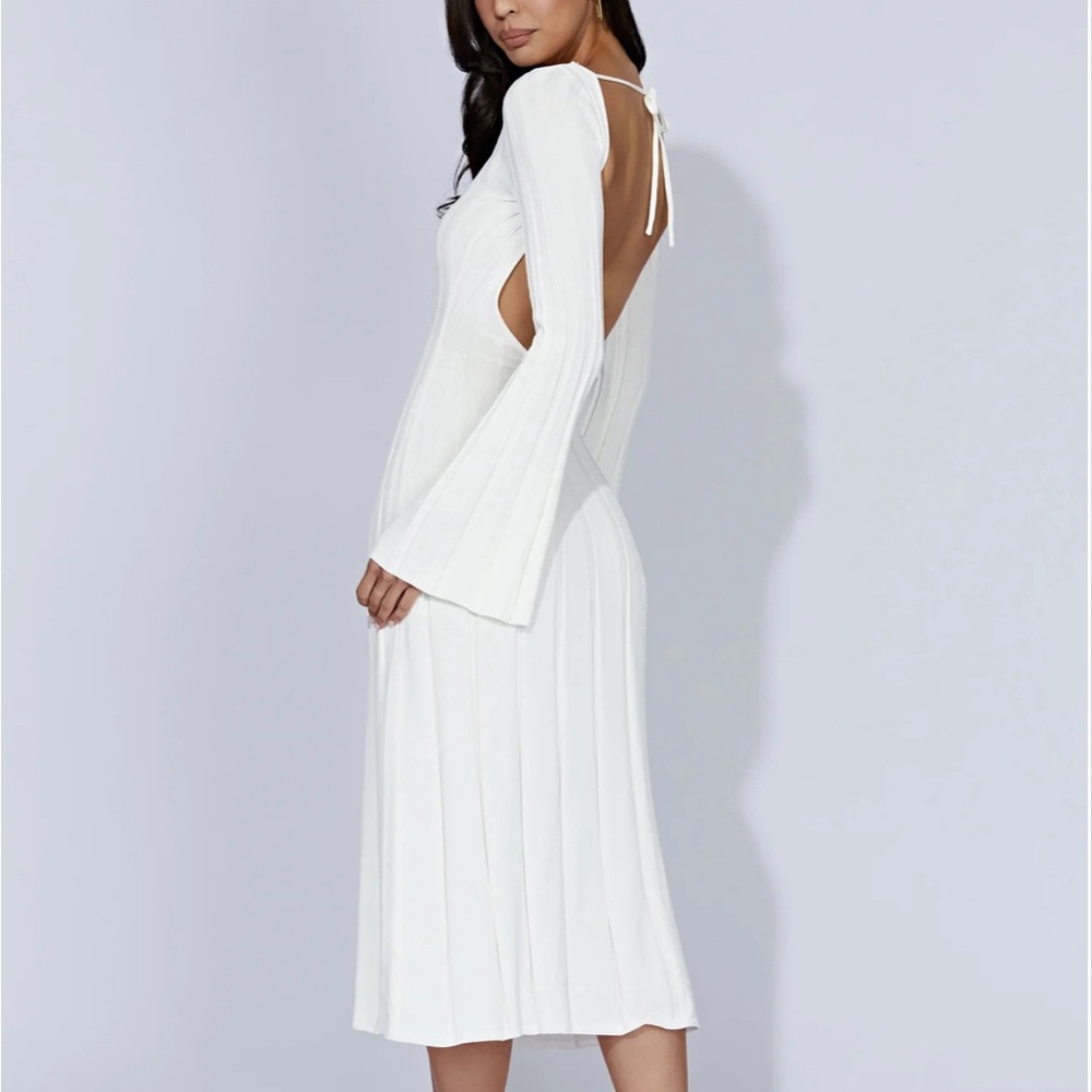 MESHKI - Flare Sleeve Knit Midi Dress - White